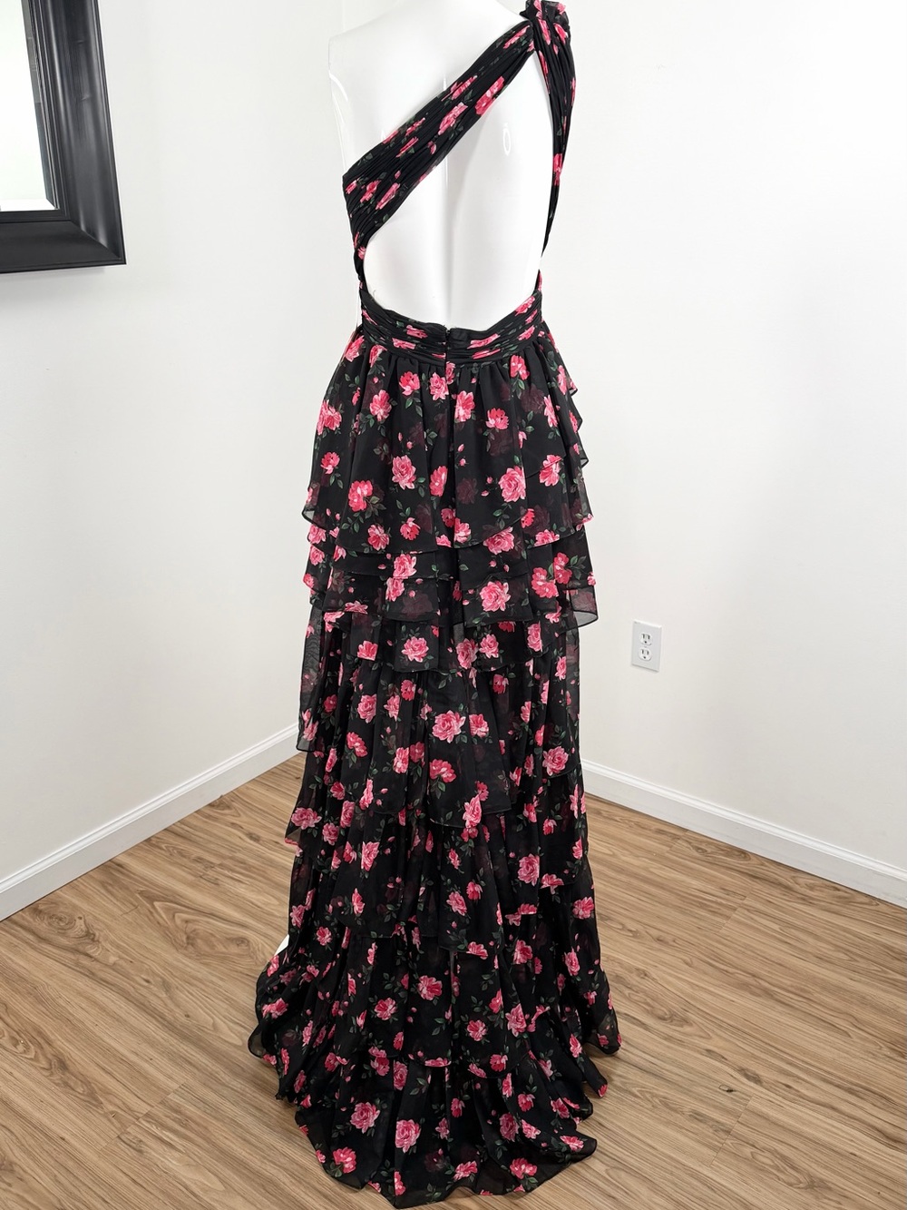 MAC DUGGAL 70246 One Shoulder Ruffled Floral Layered High-Low Dress Size 4 - Picture 8 of 16